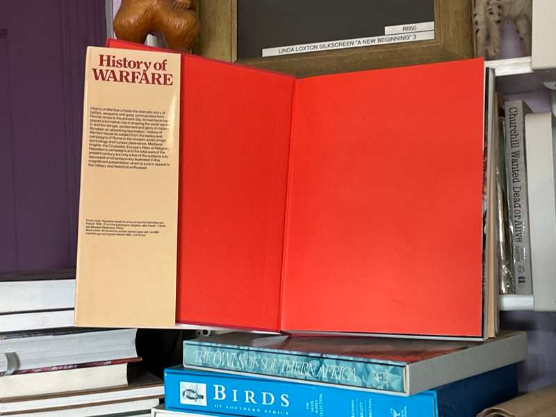 History of Warfare by HW Koch | Large & well illustrated