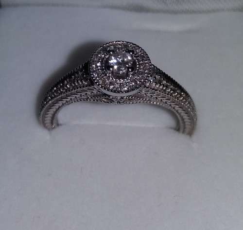 DaZzLiNg 0.400ct diamond Ring **R27412 white gold