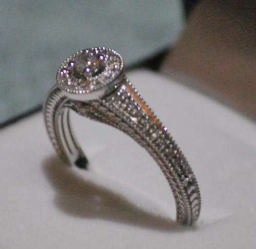 DaZzLiNg 0.400ct diamond Ring **R27412 white gold