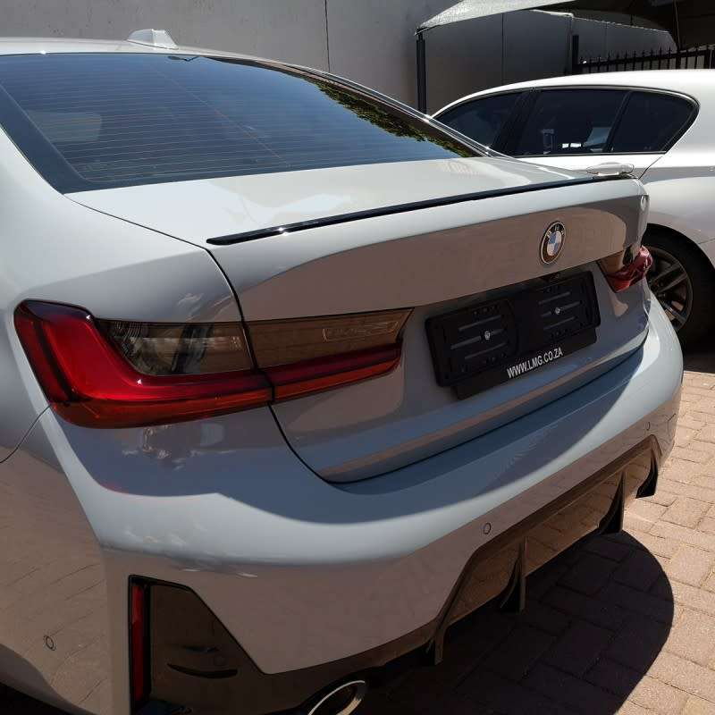 BMW G20 slim line boot spoiler