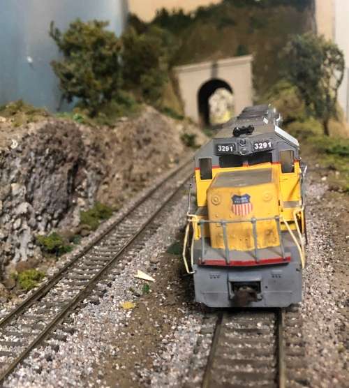 HO Athearn SD -40 Locomotive