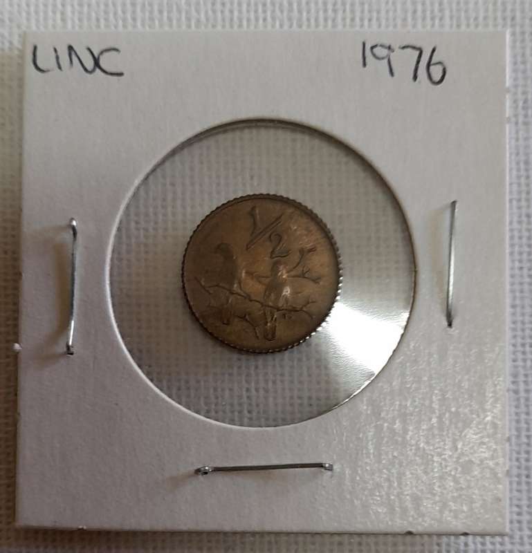 VERY SCARCE !!  1976 UNCIRCULATED 1/2c Commemorative issue 1968 - 1975