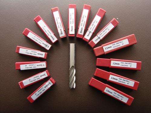 SET OF 15 STRAIGHT SHANK 4 FLUTE HSS END MILLS