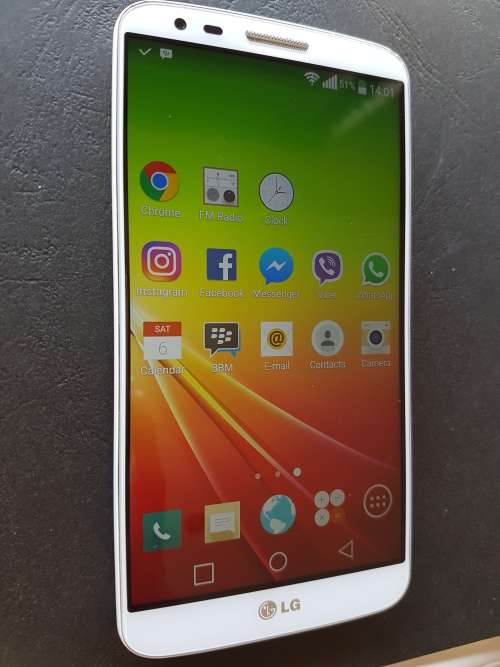 LG G2 (LG-D802) IN WHITE - FREE COURIER