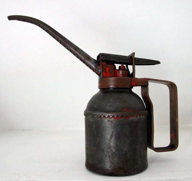 Beautiful old Enots No.  "1" oil can in good condition.