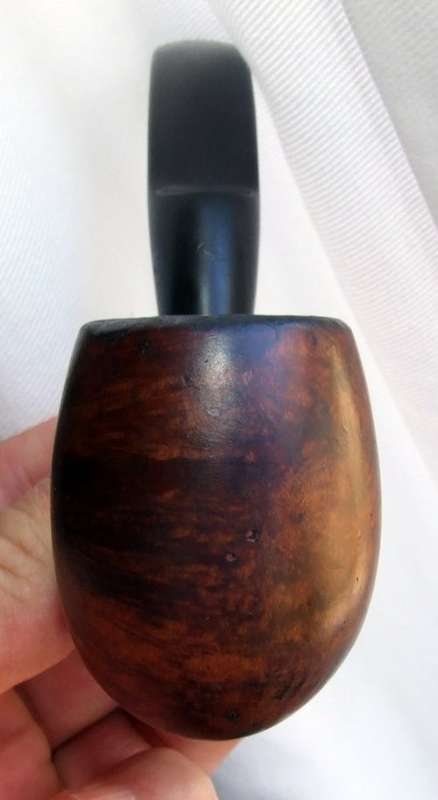 Vintage Estate Smoking Pipe: Italy "Oom Paul" SAVINELLI #2614 Dry System in good condition.