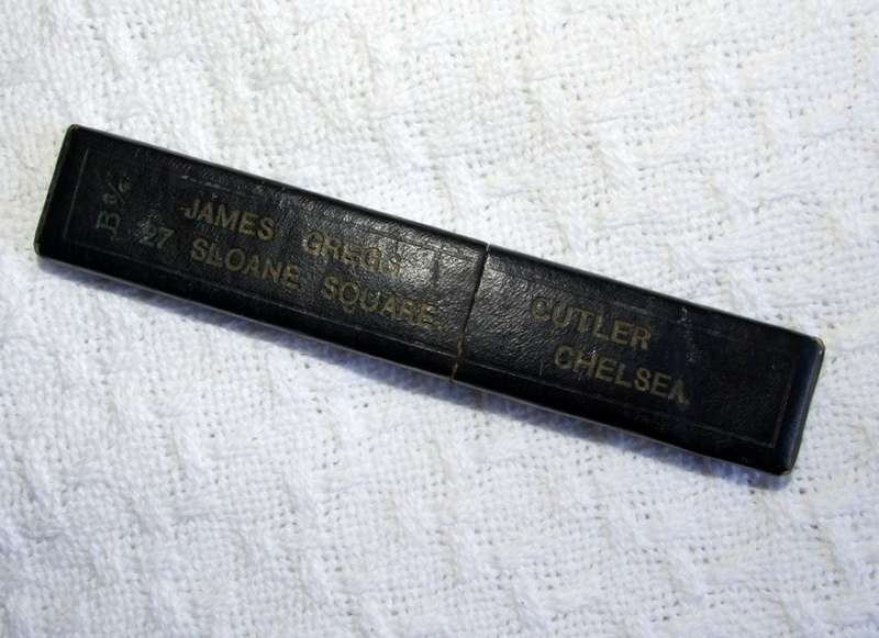 Vintage KROPP Straight Razor in good condition, in James Gregg, Cutler, Sloane Square, box
