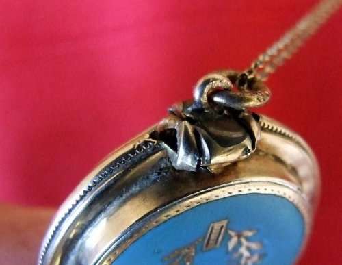 Beautiful Antique Mourning Pendant and Chain, Pinchbeck or gold and enamel, distressed.