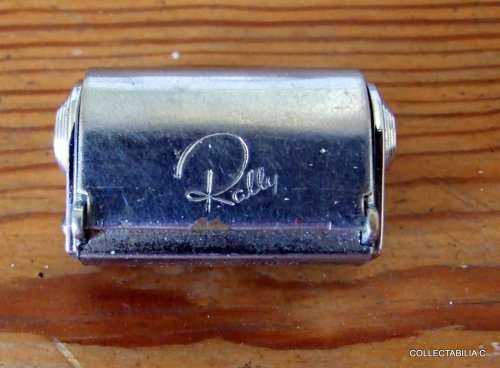 Vintage RALLY pocket dry razor