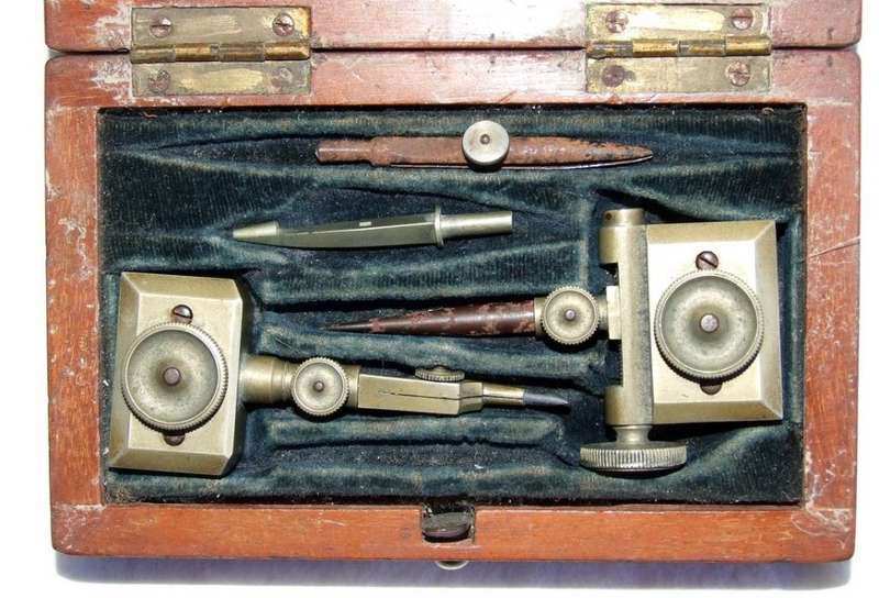 RARE ANTIQUE MAHOGANY BOXED STANLEY TRAMMEL DRAWING SET