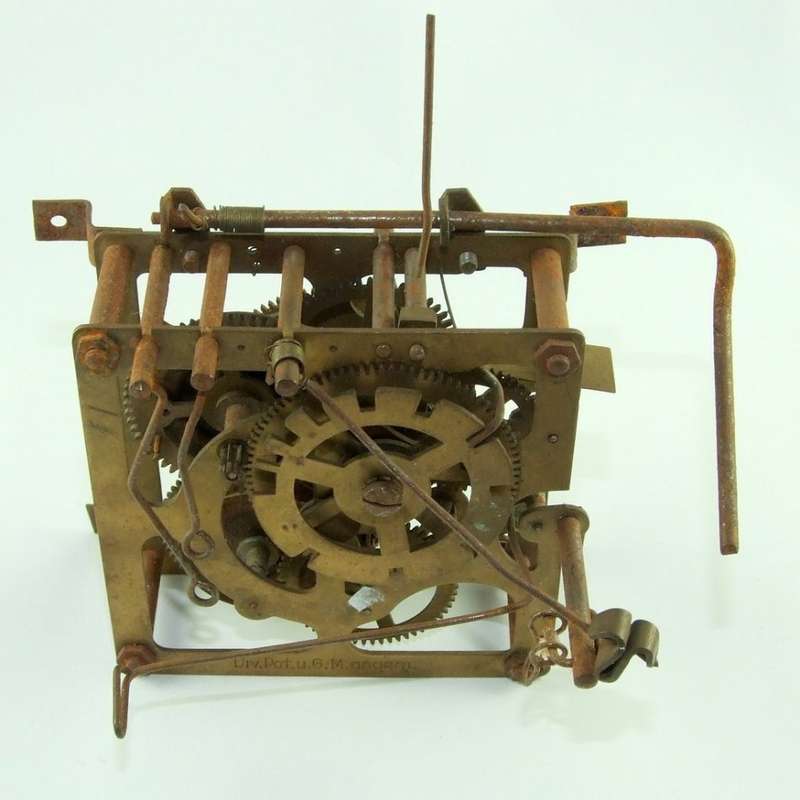 Vintage Civ Pat uGM angem Cuckoo Clock Movement for spares, repairs or Steampunk!