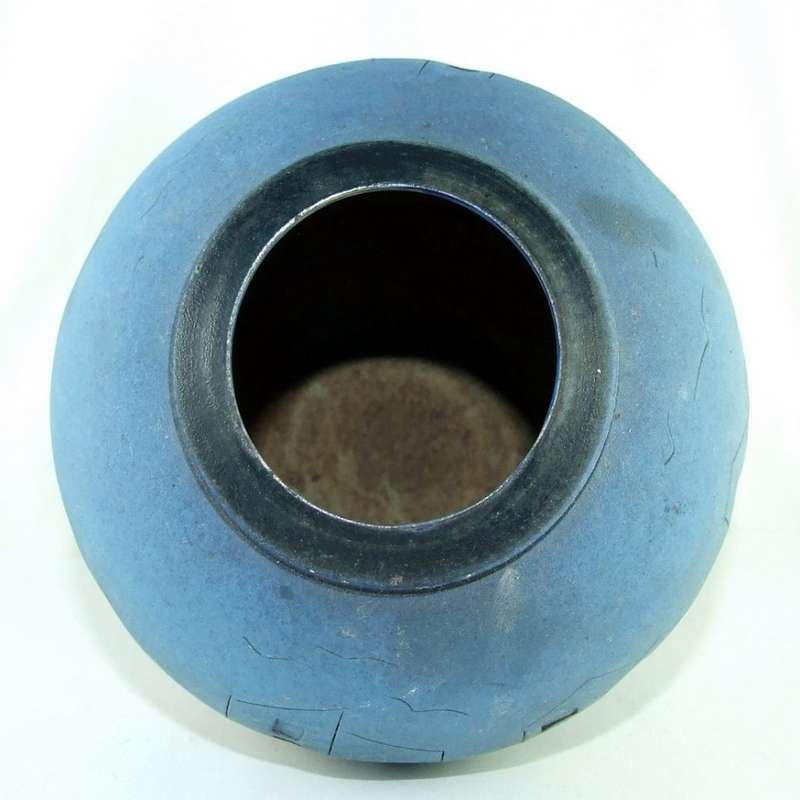 STUDIO POTTERY VASE by DAVID DIGGINS Retro 80s sgrafitto dry glaze Signed with stamp