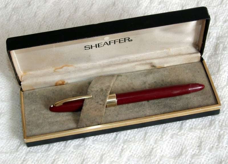 Vintage Sheaffer White Dot Snorkel Valiant Burgundy Fountain Pen, 14ct nib,  USA