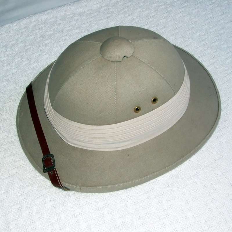 OLD CORK MELVILL & MOON PITH HELMET