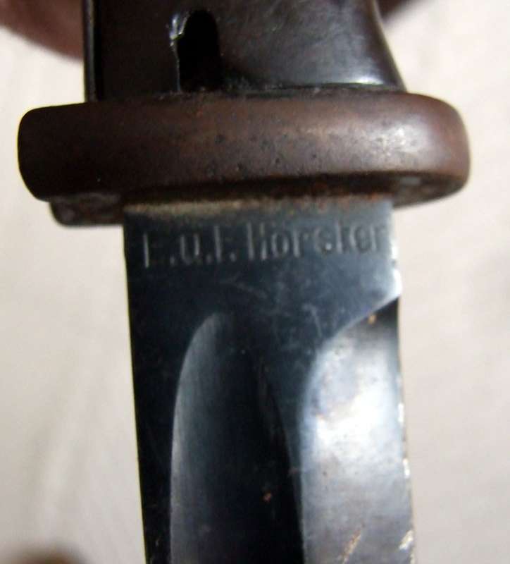 WW2 German K98 Bayonet, Scabbard and rare canvas Frock