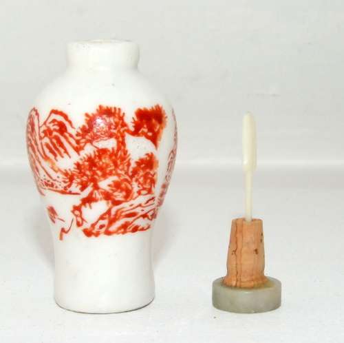 Chinese snuff bottle with scoop, landscape scene.