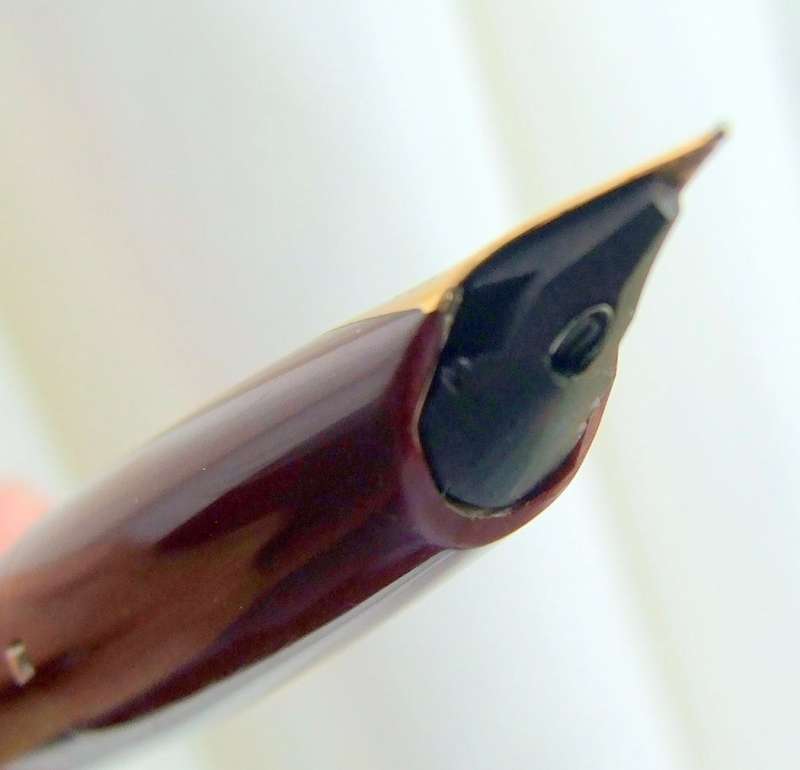 Burgundy SHEAFFER White Dot Snorkel PFM III Fountain "Pen For Men" 14k nib, good working condition