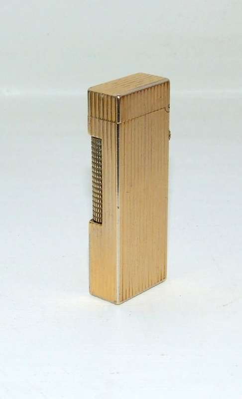 Vintage Gold Plated DUNHILL ROLLAGAS Cigarette Lighter in Working Condition.
