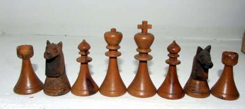 Unusual Complete Set of Vintage Wood Chessmen