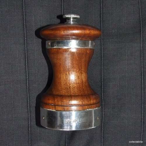 Vintage Classic PEUGEOT Pepper Mill with hallmarks