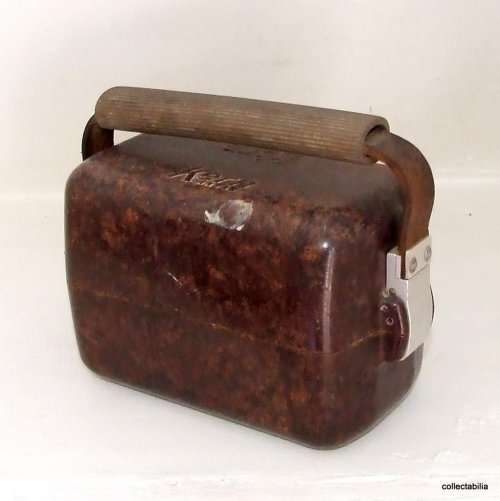 Vintage KERN SURVEYOR`S LEVEL with original tripod