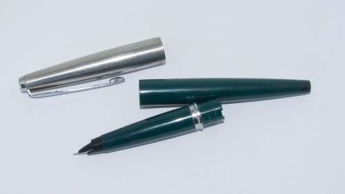 A classic green PARKER 45 Cartridge Fill Fountain pen in good condition