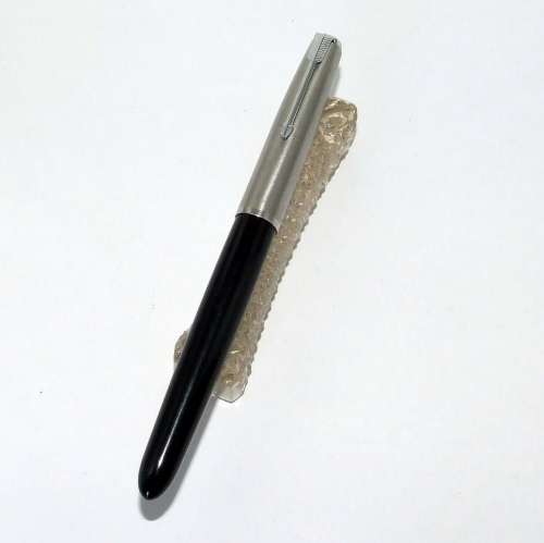 Made in England PARKER 51 Aerometric fountain pen black with brushed steel and chrome cap WORKING,