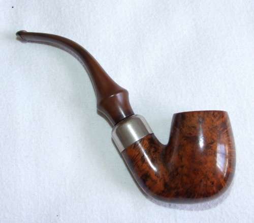 Super estate Sasieni `Wingate` London Made Bent Fishtail Briar pipe