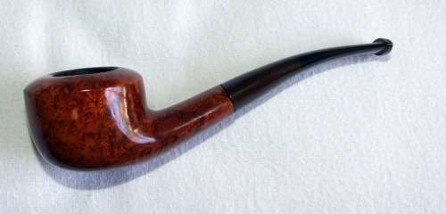 Substantial Bruyere estate pipe.