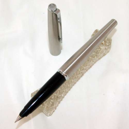 Stainless steel PARKER 45 Flighter cartridge fill fountain pen