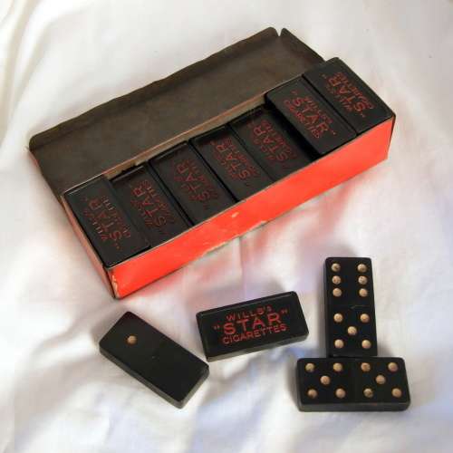 Rare vintage Wills`s Star Cigarettes tin with original complete Wills`s Star  Domino set