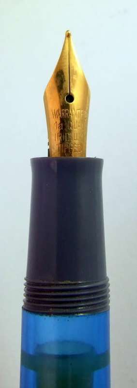 Rare German made ASTORIA piston fill fountain pen - UN-INKED!