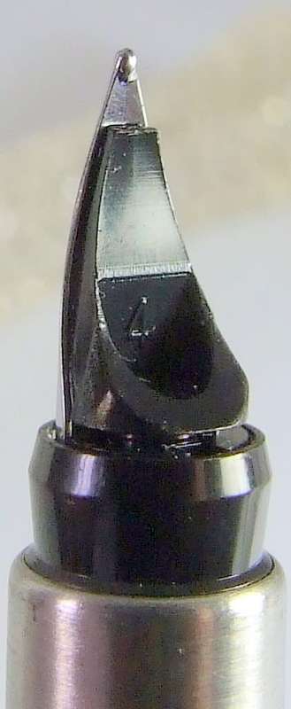 USA made Parker Vector Flighter fountain pen in great and working condition.