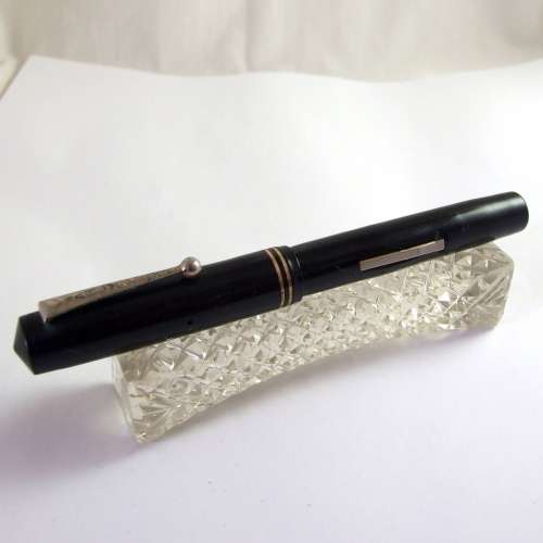 1930`s WAHL EVERSHARP `Oxford` lever fill fountain pen, 14ct nib