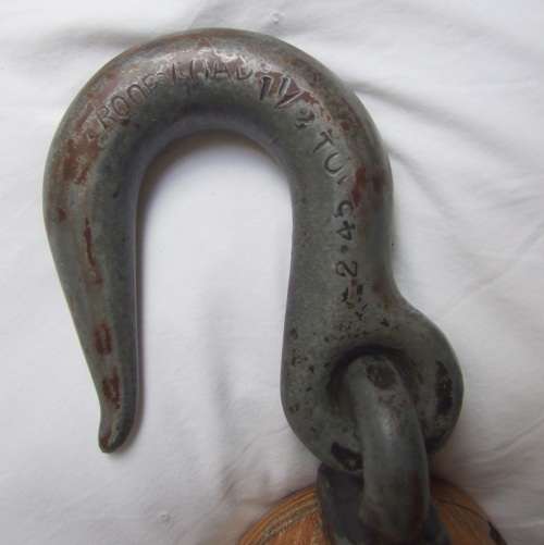 Antique stevedore`s wood, iron and brass Block and Hook pulley.  (1.6kg).
