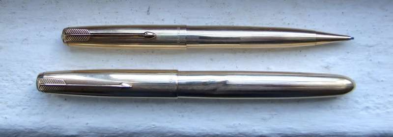 Vintage 14k gold filled Parker 51 fountain pen and pencil boxed set