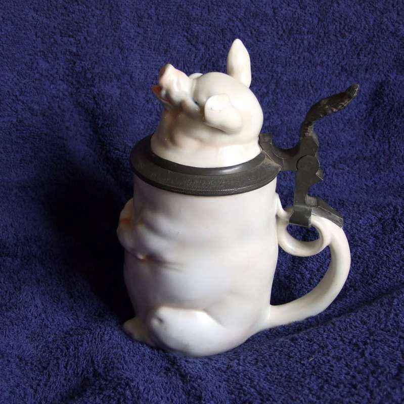 Vintage VON SCHIERHOLZ - `Musterschutz` Singing Pig German Beer Stein