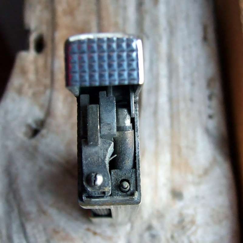Vintage Dunhill Rollagas lighter