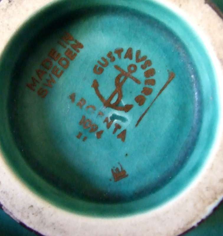 Vintage Gustavsberg Argenta Bowl (#1094) - Mid-Century Modern Swedish Design (126mm)