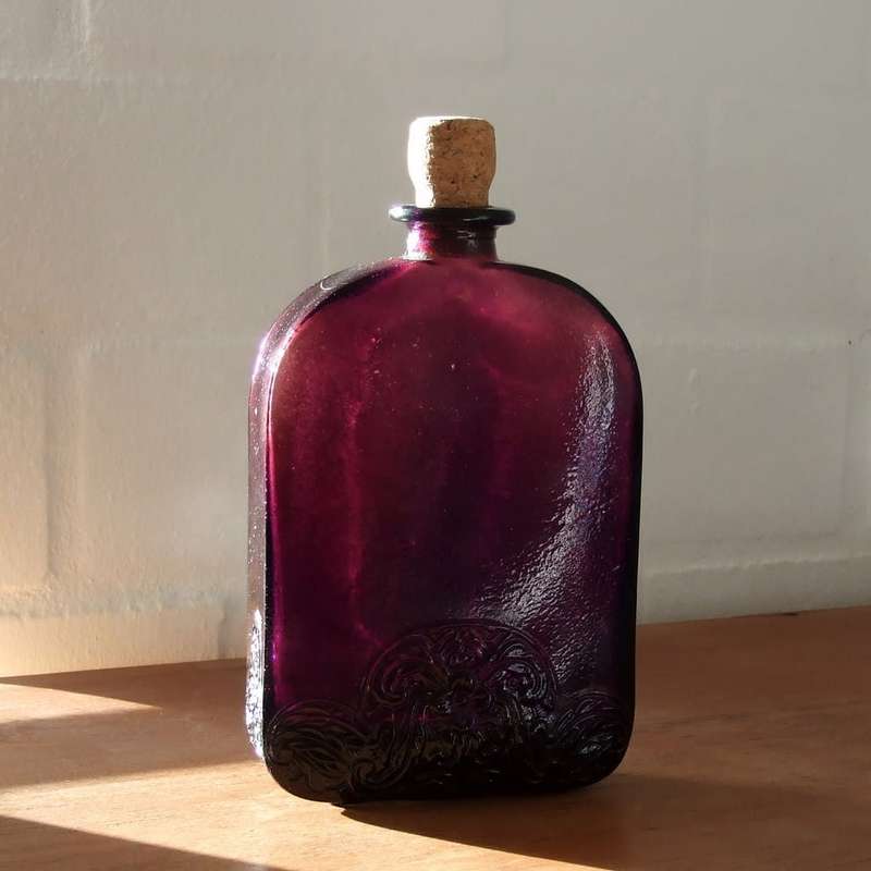 Vintage decorated Vidrios de Levante bottle vase