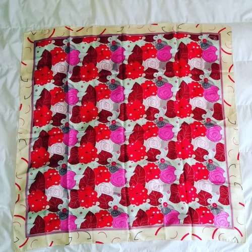 KARL LAGERFELD SILK SCARF unused