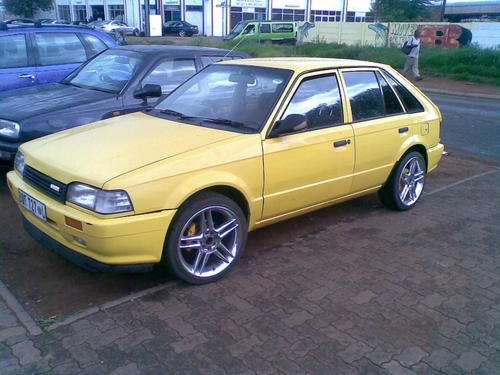 FORD TRACER 2000 MODEL