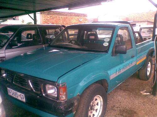 NISSAN HARDBODY(1996 MODEL)