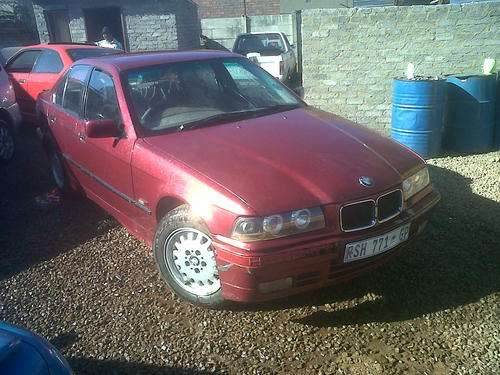BMW 318i E36 (PLEASE READ BEFORE BIDDING)