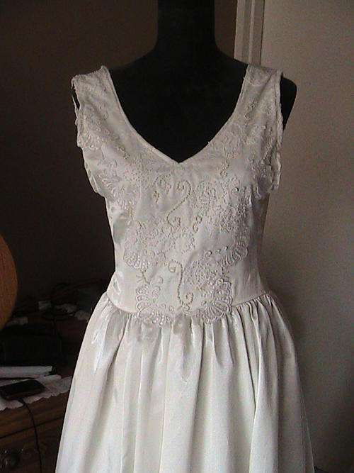 wedding dress
