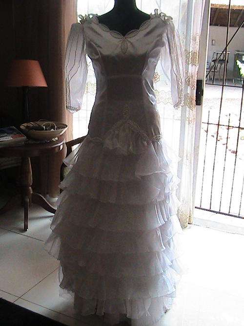 wedding dress