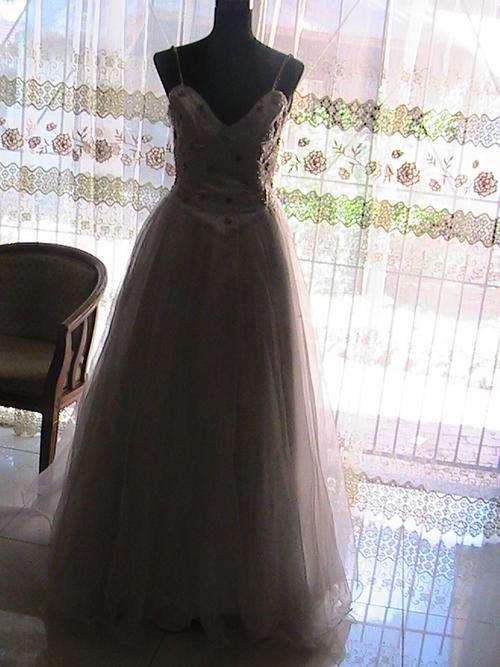 wedding dress size 28/30