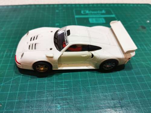 Porsche GT1