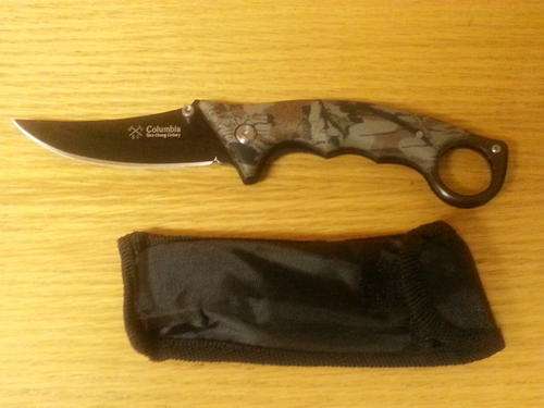 QC  Columbia Camo Knife