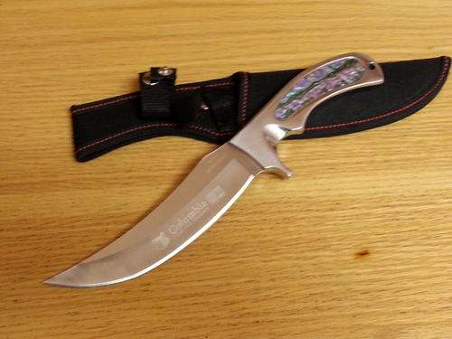 COLUMBIA USA SABER
